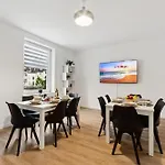 Modern-netflix-messe-veltins Arena-free Parking Apartament *