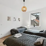Apartament Modern-netflix-messe-veltins Arena-free Parking *