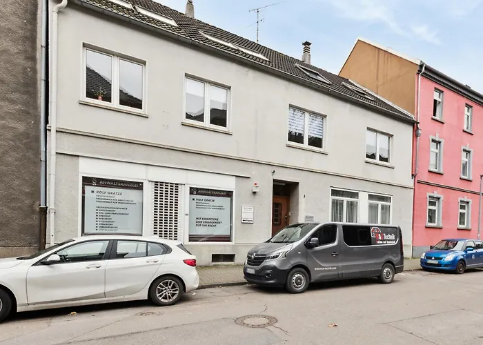 Modern-netflix-messe-veltins Arena-free Parking * Gelsenkirchen