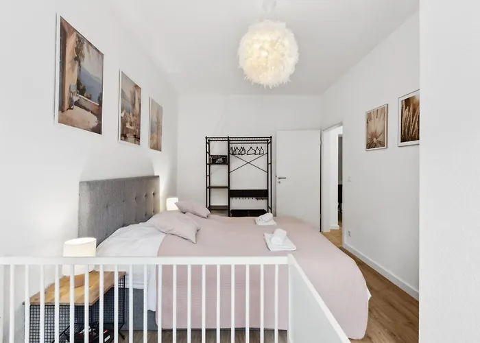 Modern-netflix-messe-veltins Arena-free Parking *